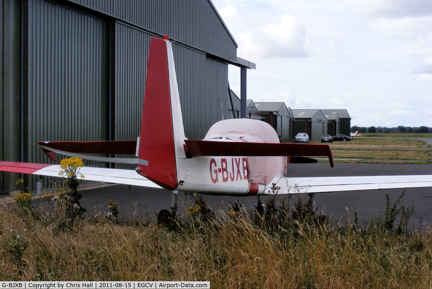 G-BJXB, 1982 Slingsby T-67A Firefly C/N 1995, normally based at at Crosland Moor Airfield