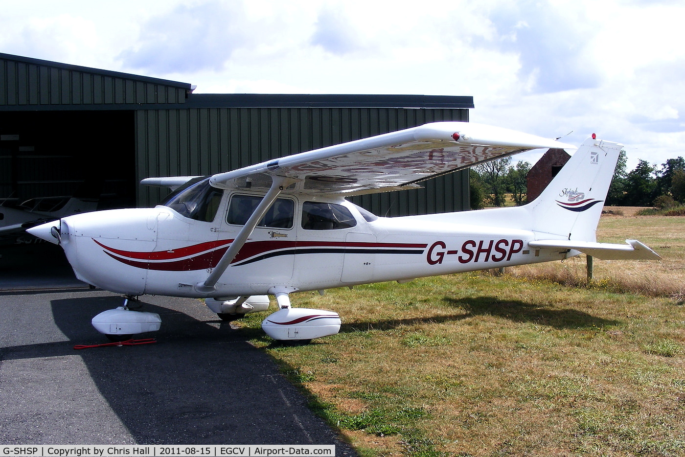G-SHSP, 1999 Cessna 172S C/N 172S8079, Shropshire Aero Club