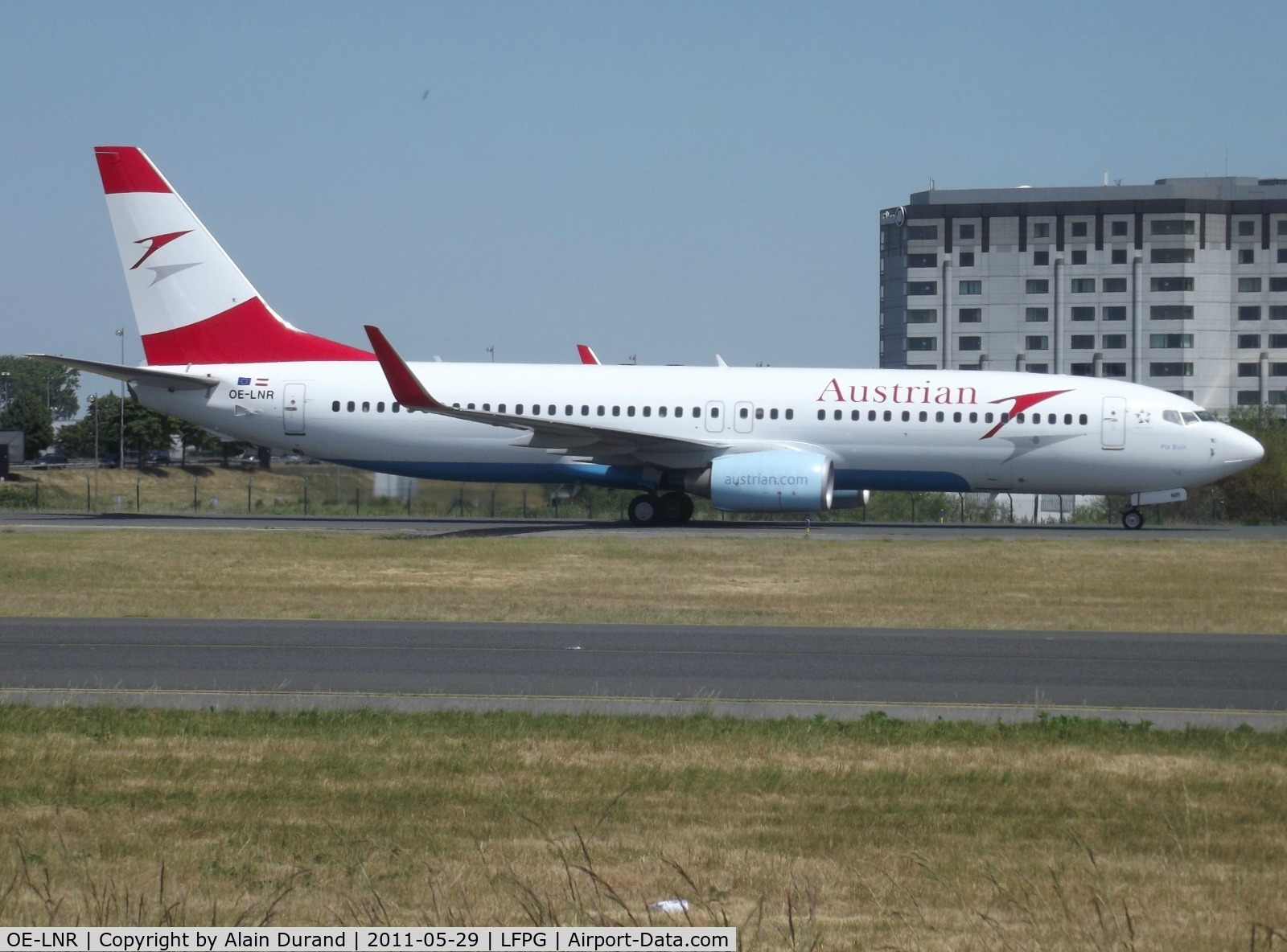 OE-LNR, 2005 Boeing 737-8Z9 C/N 33833, Delivered new to Lauda Air
