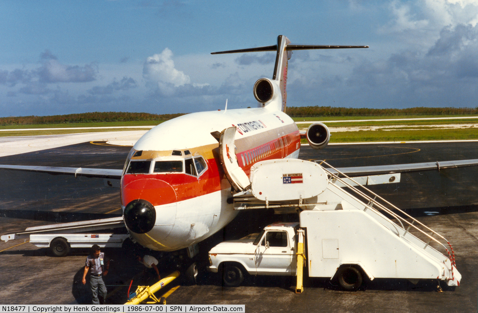 N18477, 1975 Boeing 727-030 C/N 18361, Continental