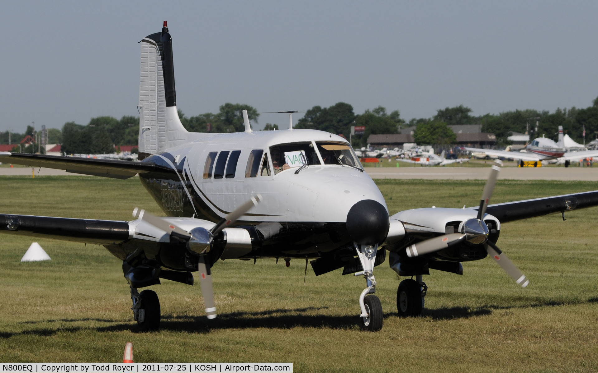 N800EQ, 1960 Beech 65 C/N LF-24, AIRVENTURE 2011