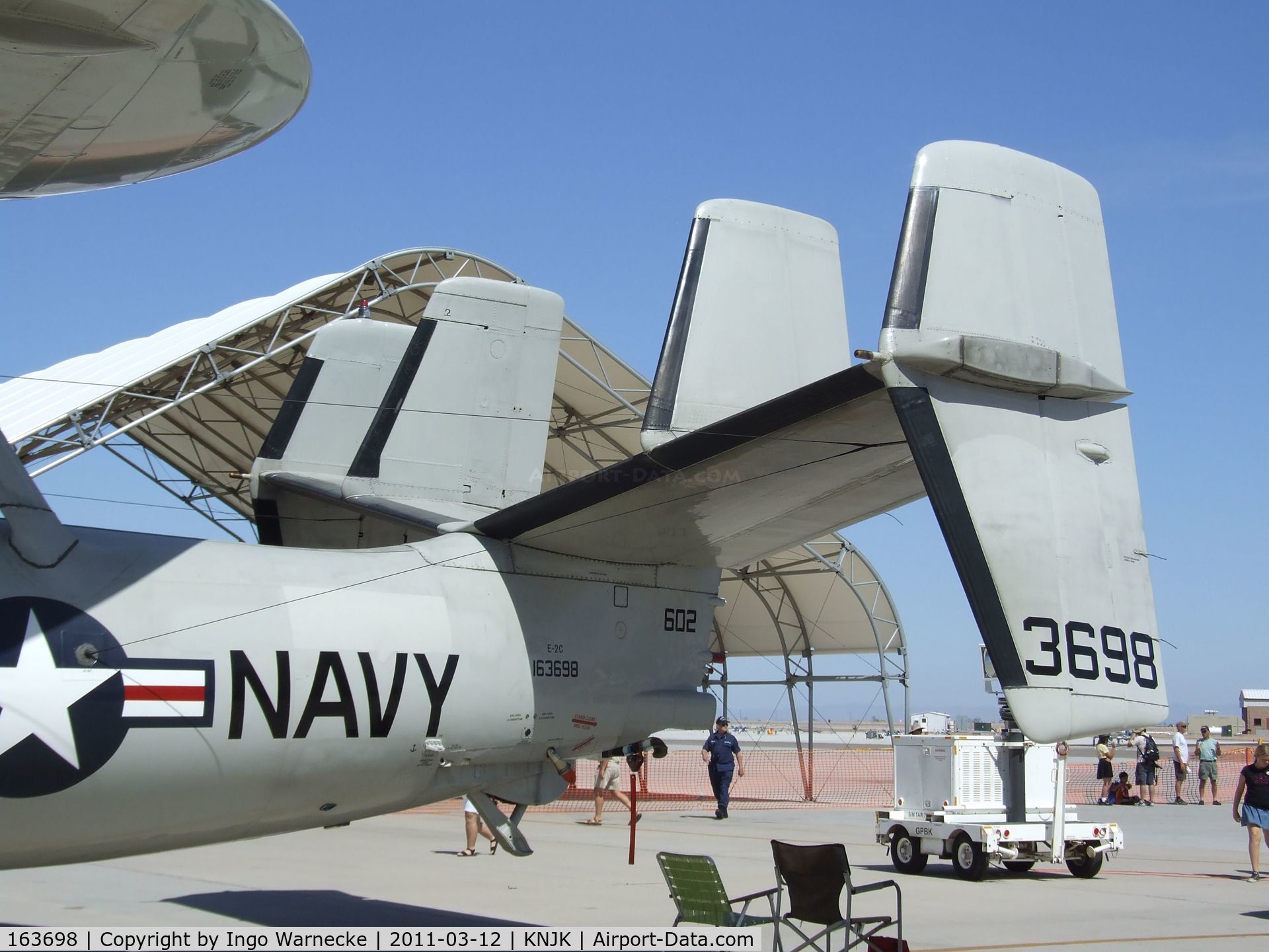 163698, Grumman E-2C Hawkeye Group 1 C/N A52-138, Grumman E-2C Hawkeye of the US Navy at the 2011 airshow at El Centro NAS, CA