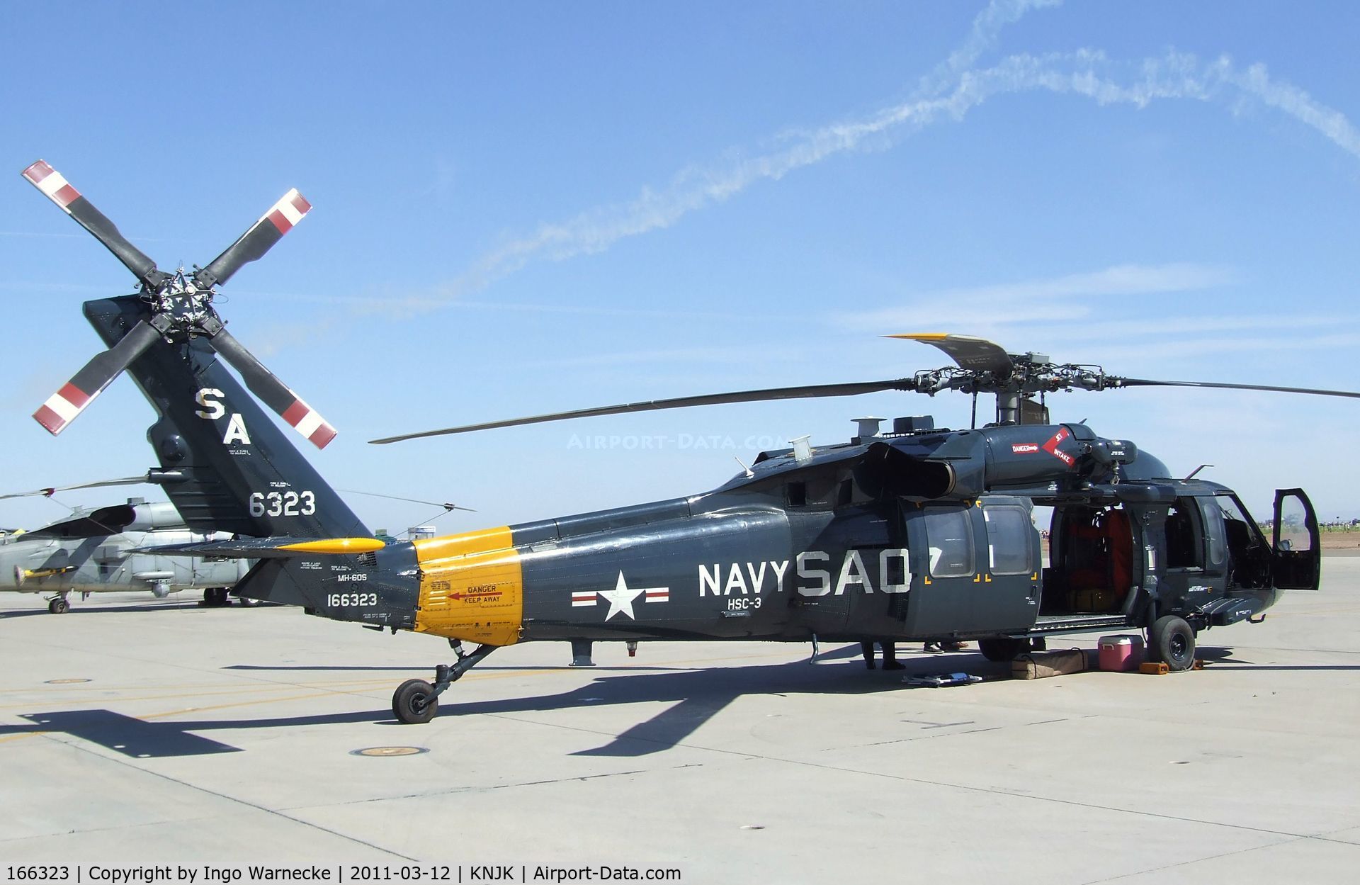 166323, Sikorsky MH-60S Knighthawk C/N 70-2832, Sikorsky MH-60S Seahawk / Knighthawk at the 2011 airshow at El Centro NAS, CA
