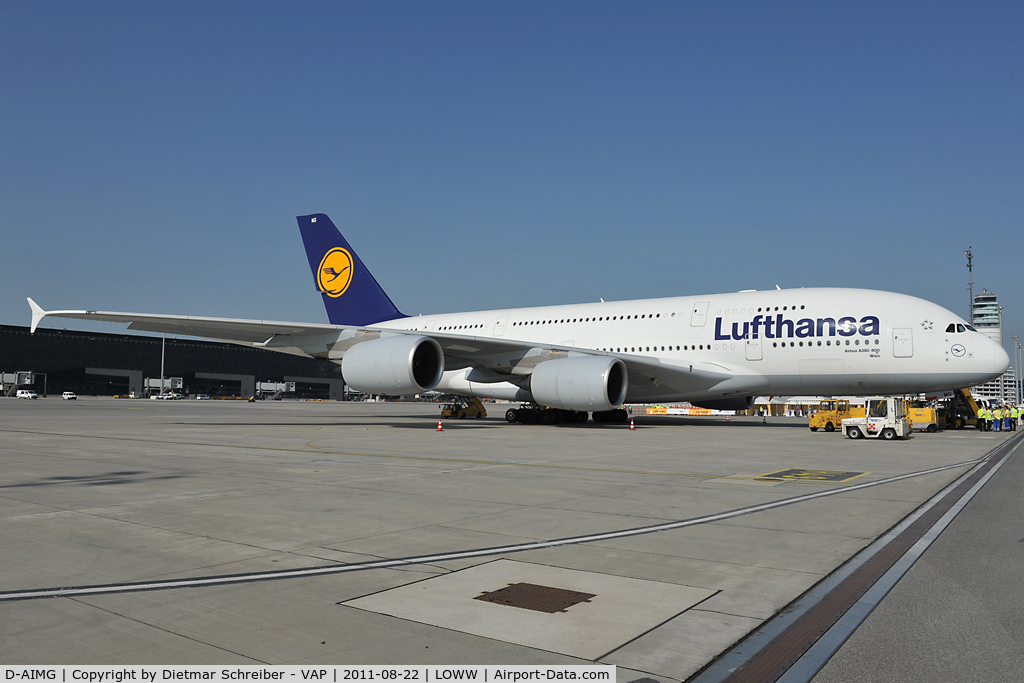 D-AIMG, 2011 Airbus A380-841 C/N 069, Lufthansa Airbus A380