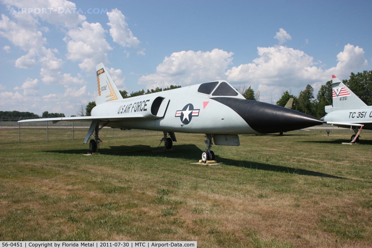 56-0451, 1957 Convair F-106A Delta Dart C/N 8-24-01, F-106A wearing false serial of 59-0082