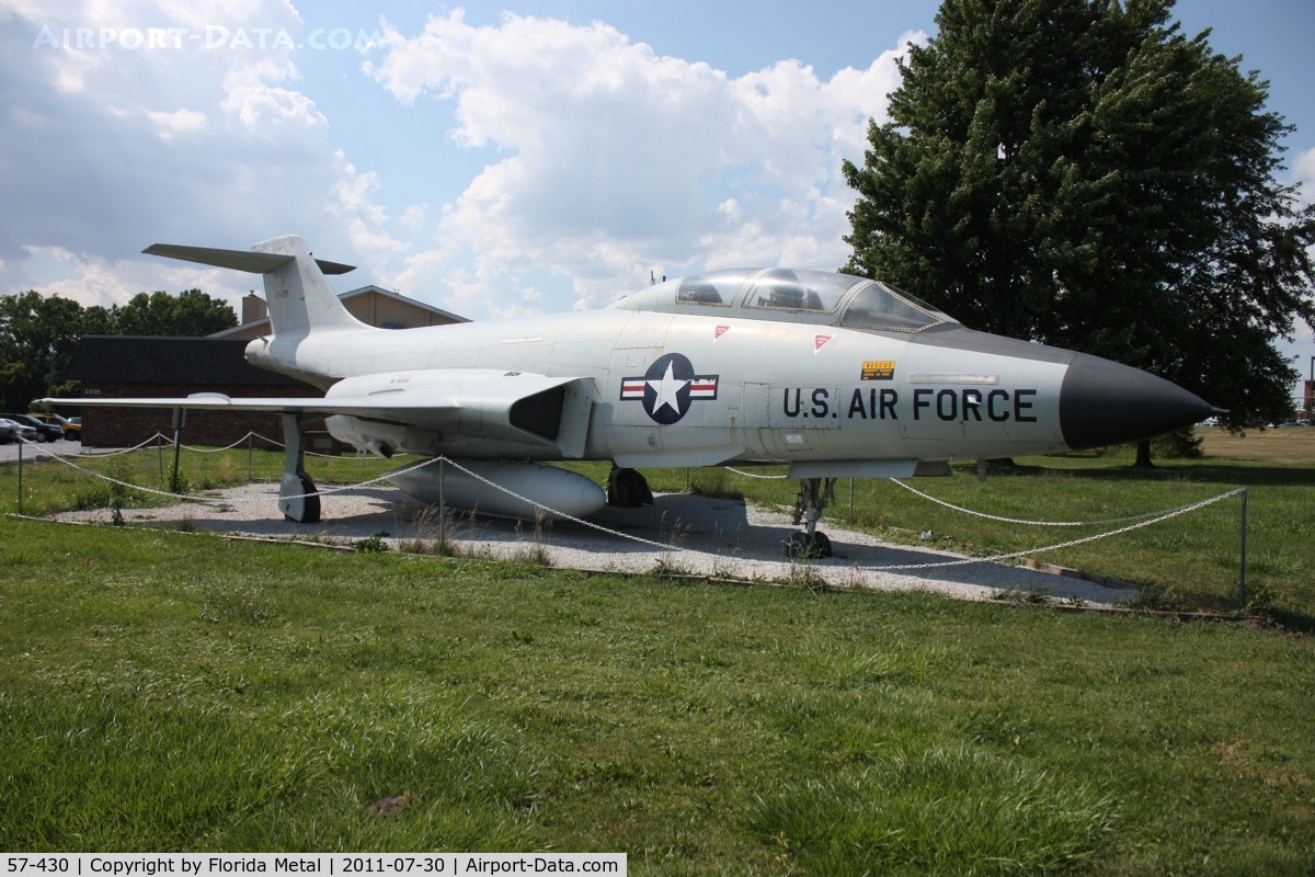 57-430, 1957 McDonnell RF-101B Voodoo C/N 608, RF-101B at American Legion Hall Mt. Clemens MI