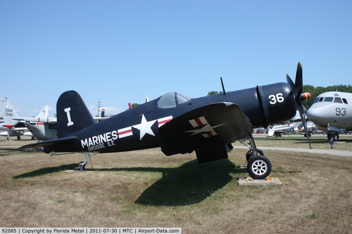 92085, Goodyear FG-1D Corsair C/N 3346, FG-1D