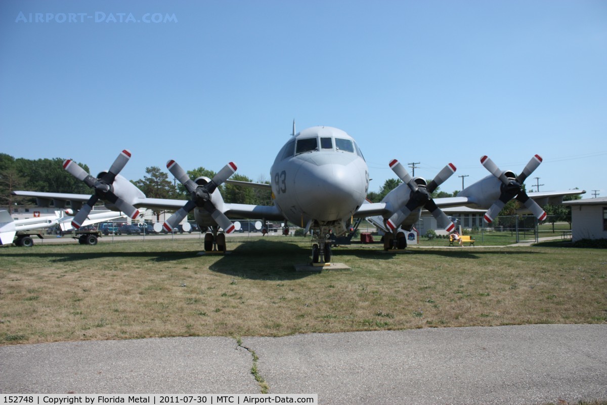 152748, 1966 Lockheed P-3B Orion C/N 185-5188, P-3B Orion