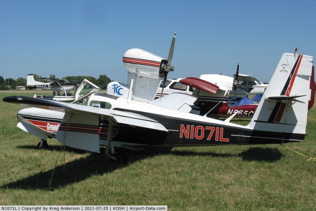 N1071L, 1975 Lake LA-4-200 Buccaneer C/N 664, EAA AirVenture 2011