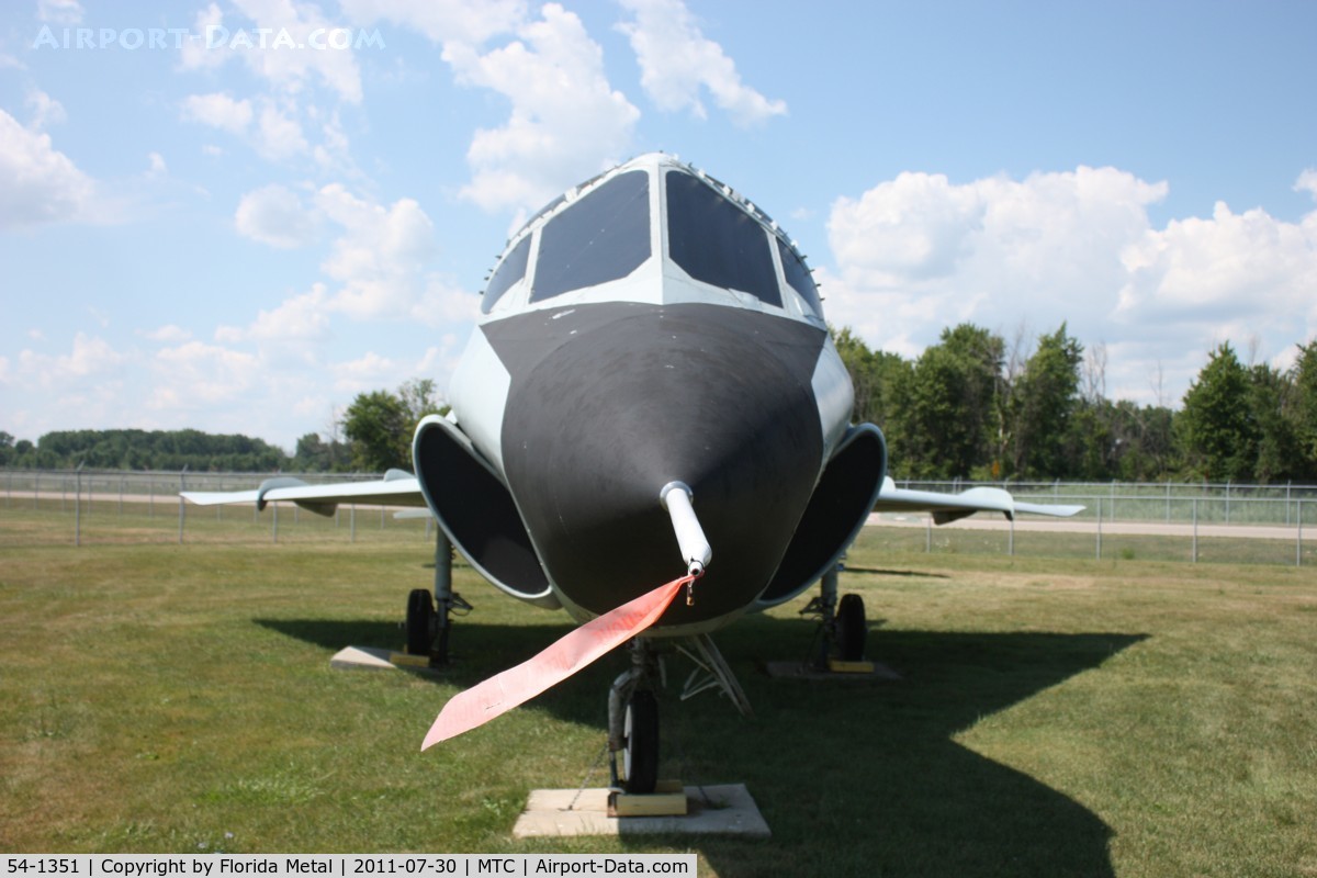 54-1351, 1954 Convair GTF-102A C/N Not found 54-1351, F-102A