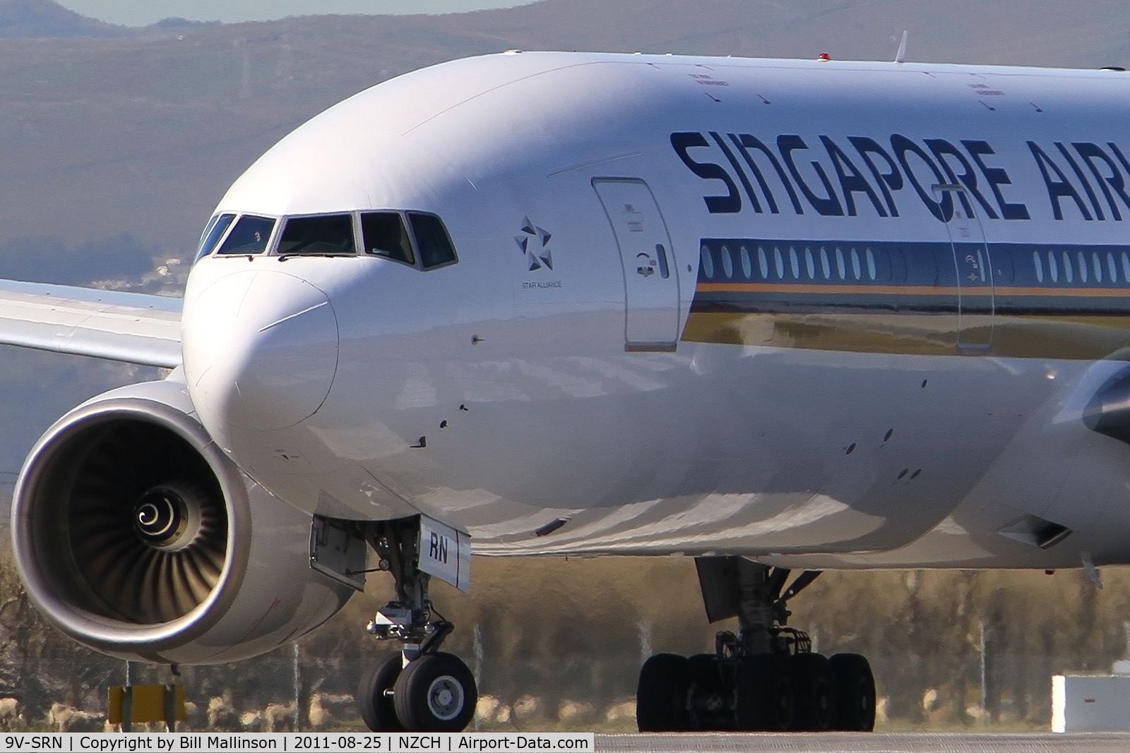 9V-SRN, 2003 Boeing 777-212/ER C/N 32318, ready to return to SIN as SQ298