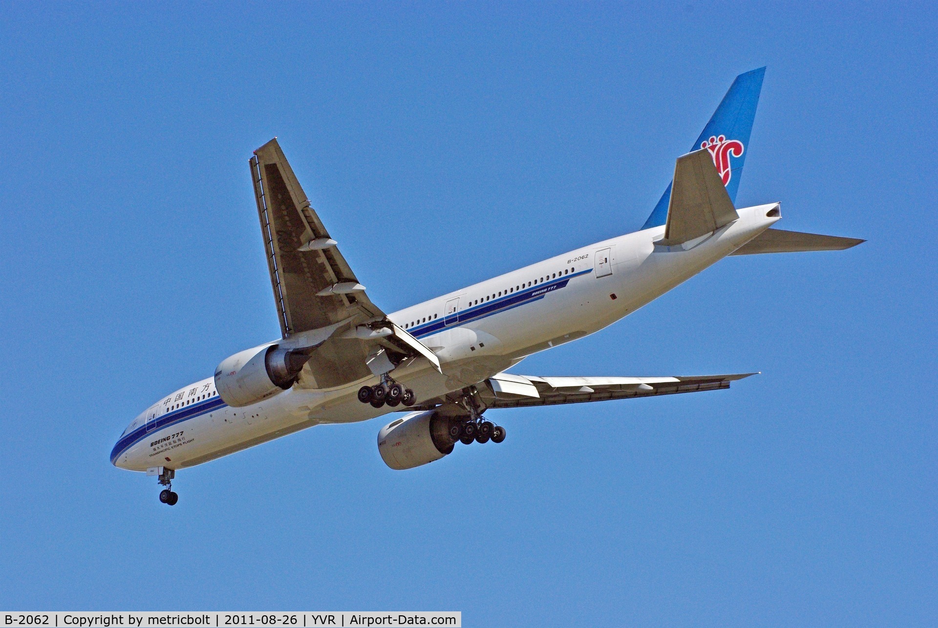 B-2062, 1998 Boeing 777-21B/ER C/N 27606, Landing at YVR