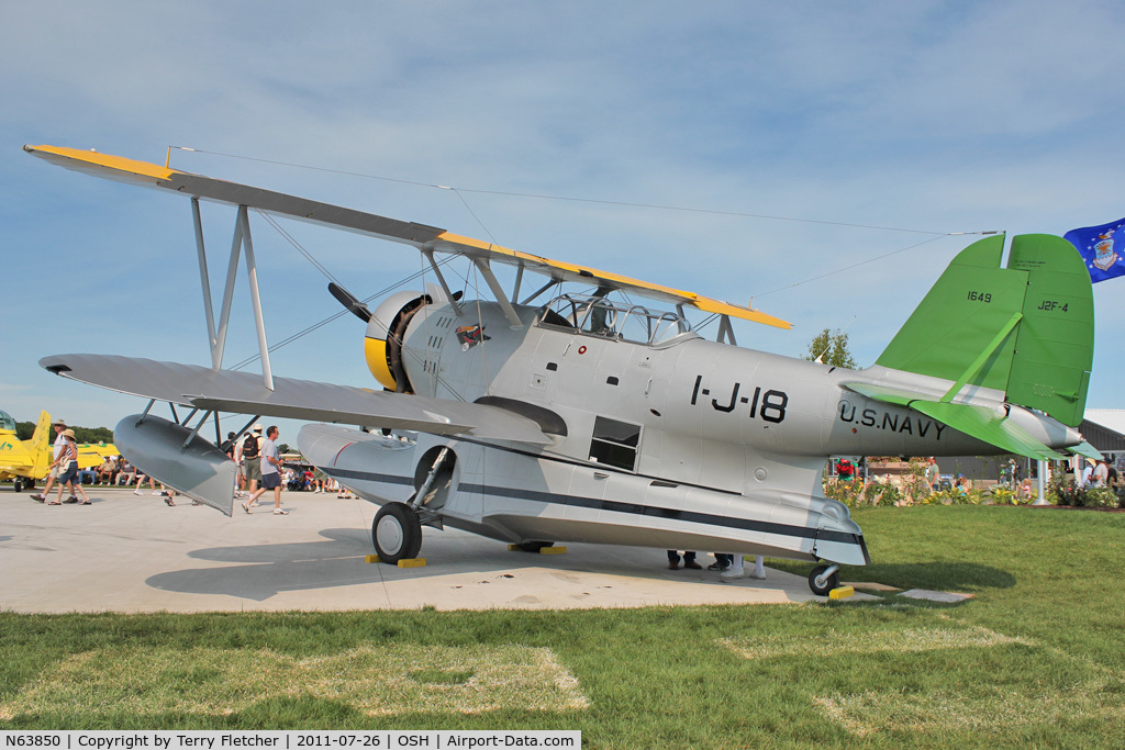 N63850, 1939 Grumman J2F-4 C/N 1649, 1939 Grumman J2F4, ex Bu1649
at 2011 Oshkosh