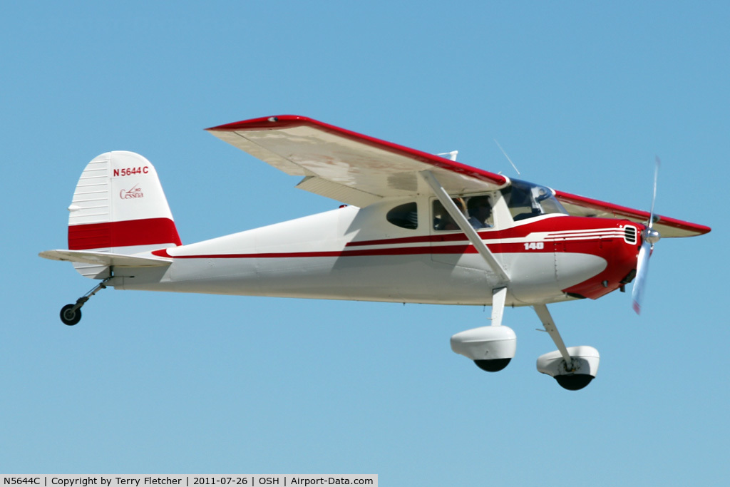 N5644C, 1950 Cessna 140A C/N 15598, 1950 Cessna 140A, c/n: 15598
at 2011 Oshkosh