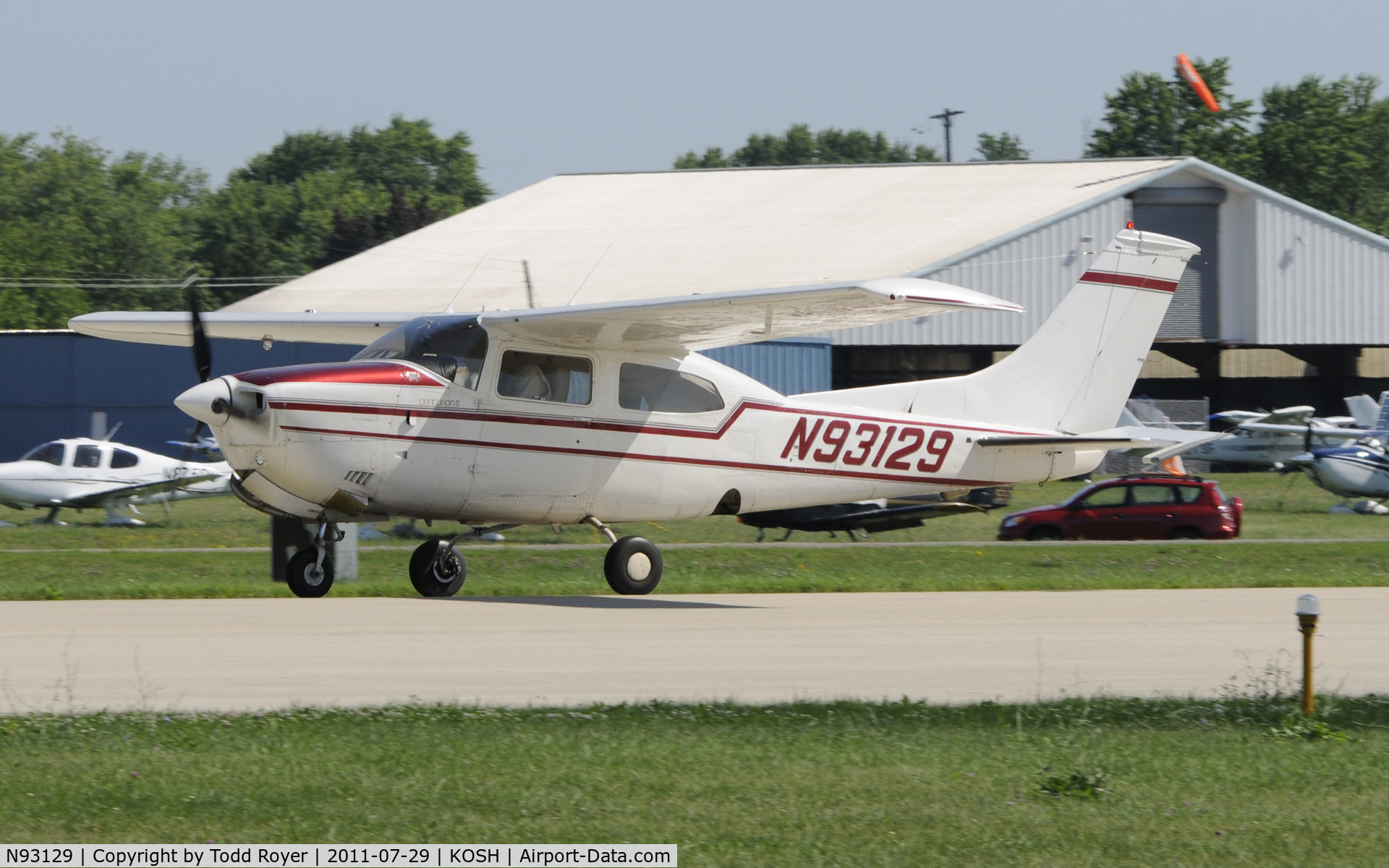 N93129, Cessna T210L Turbo Centurion C/N 21060274, AIRVENTURE 2011