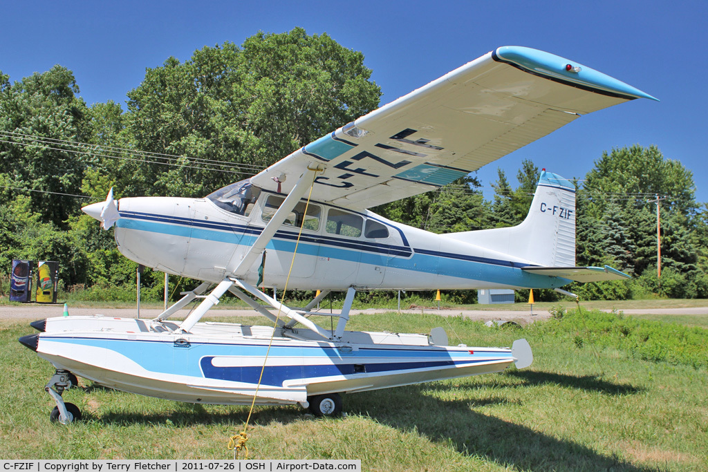 C-FZIF, 1970 Cessna A185E Skywagon 185 C/N 18501852, 1970 Cessna A185E, c/n: 18501852
at 2011 Oshkosh