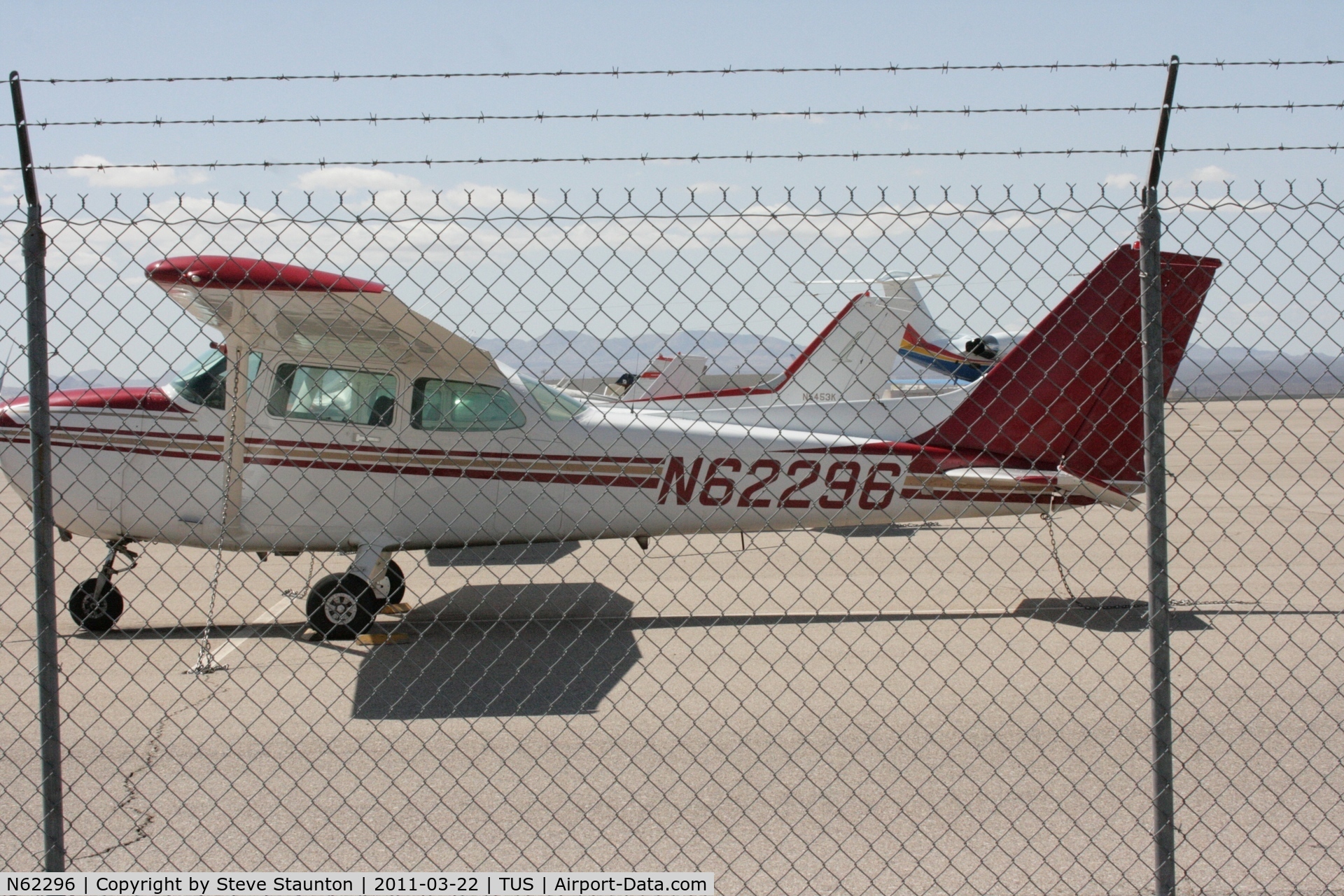 N62296, 1981 Cessna 172P C/N 17275249, Taken at Tucson International Airport, in March 2011 whilst on an Aeroprint Aviation tour