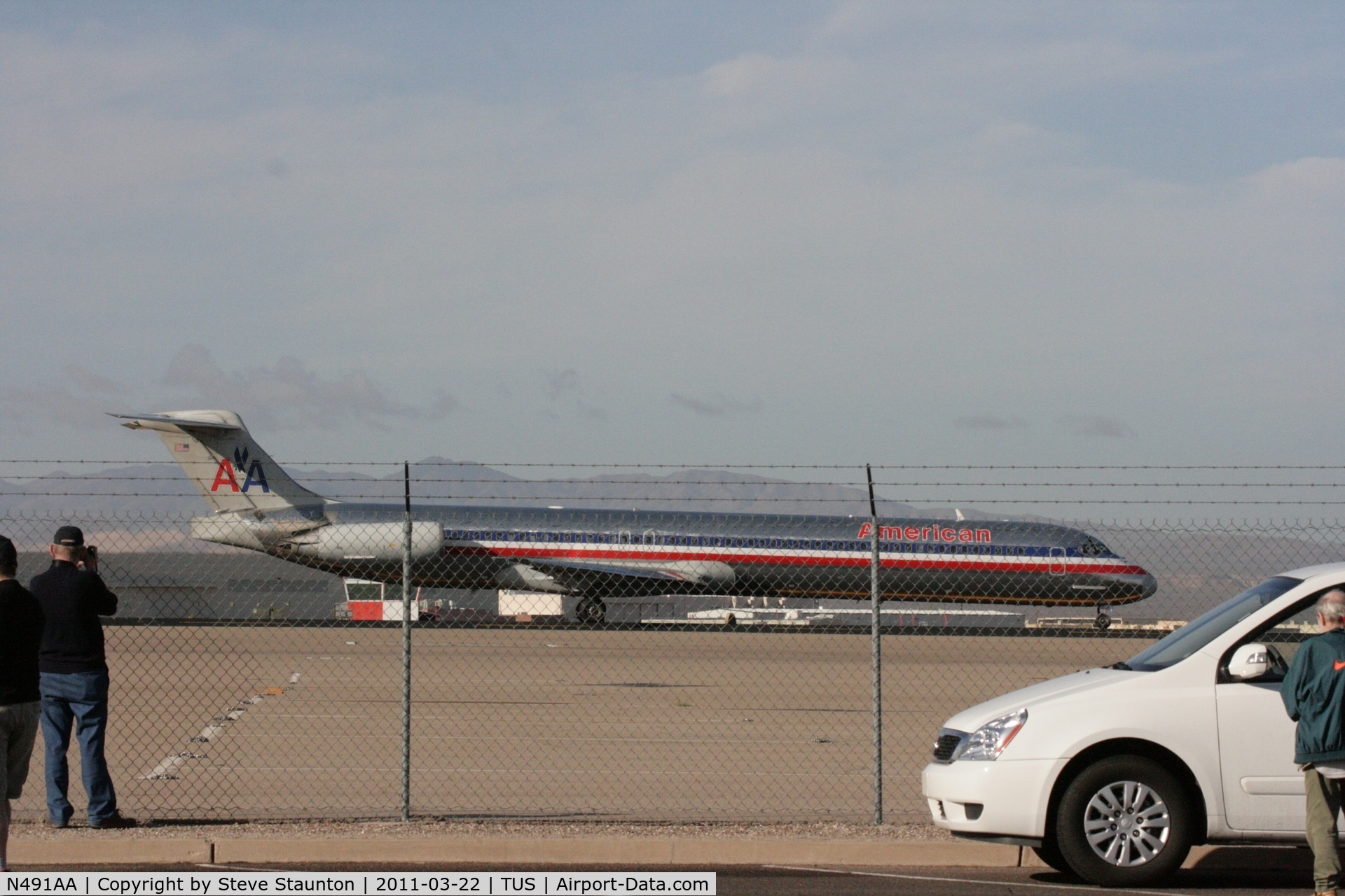 N491AA, 1989 McDonnell Douglas MD-82 (DC-9-82) C/N 49684, Taken at Tucson International Airport, in March 2011 whilst on an Aeroprint Aviation tour