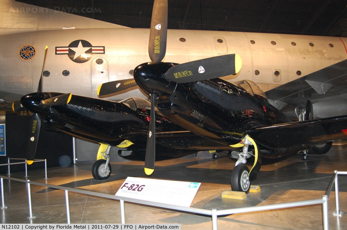 N12102, 1944 North American P-82B C/N 44-65162, P-82 Twin Mustang