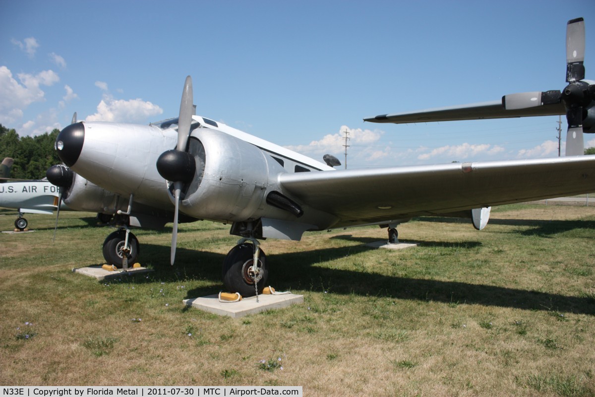 N33E, 1943 Beech AT-11 Kansan C/N 4507, Beech AT-11 but restored to look like a C-45