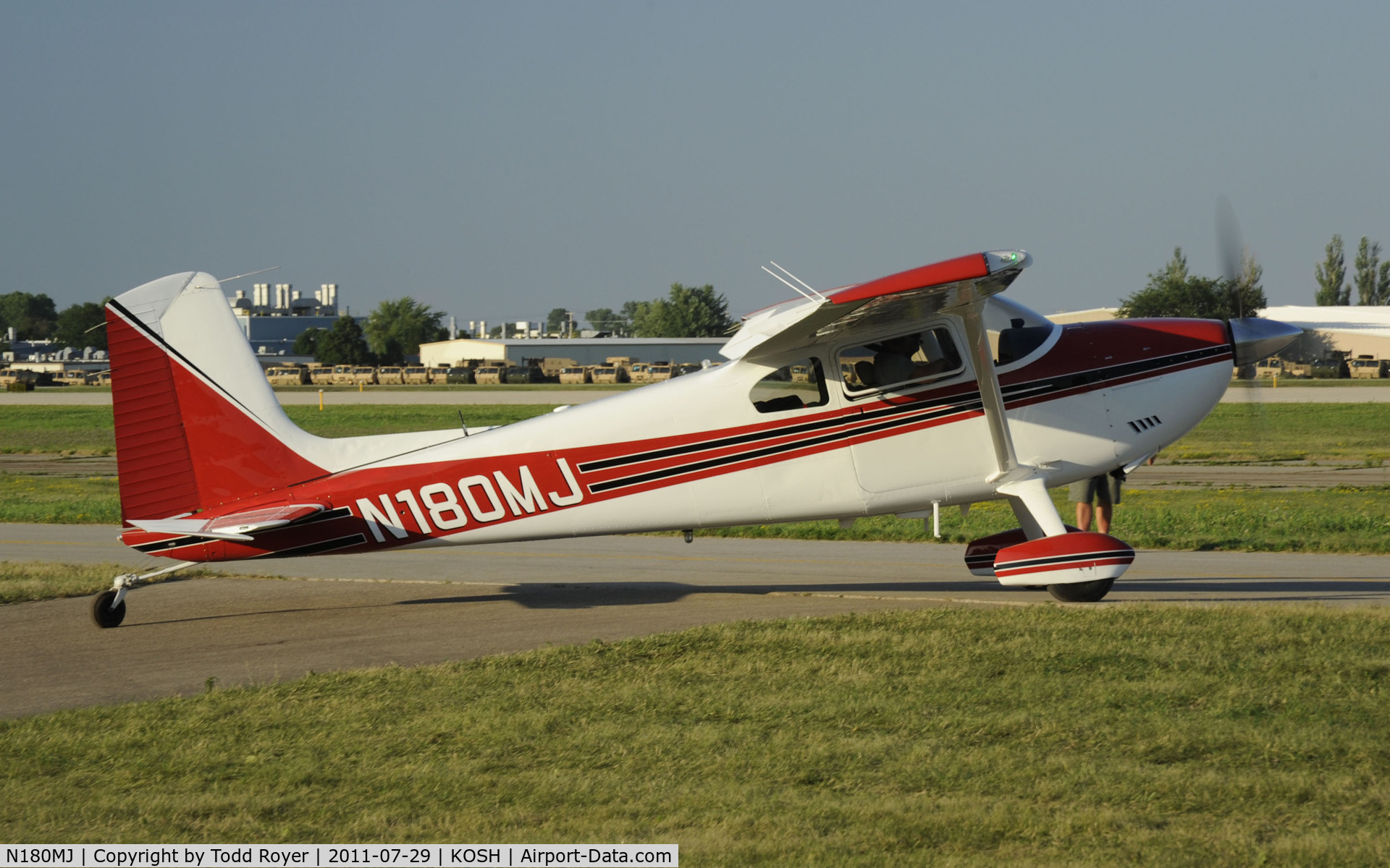 N180MJ, 1955 Cessna 180 C/N 31607, AIRVENTURE 2011