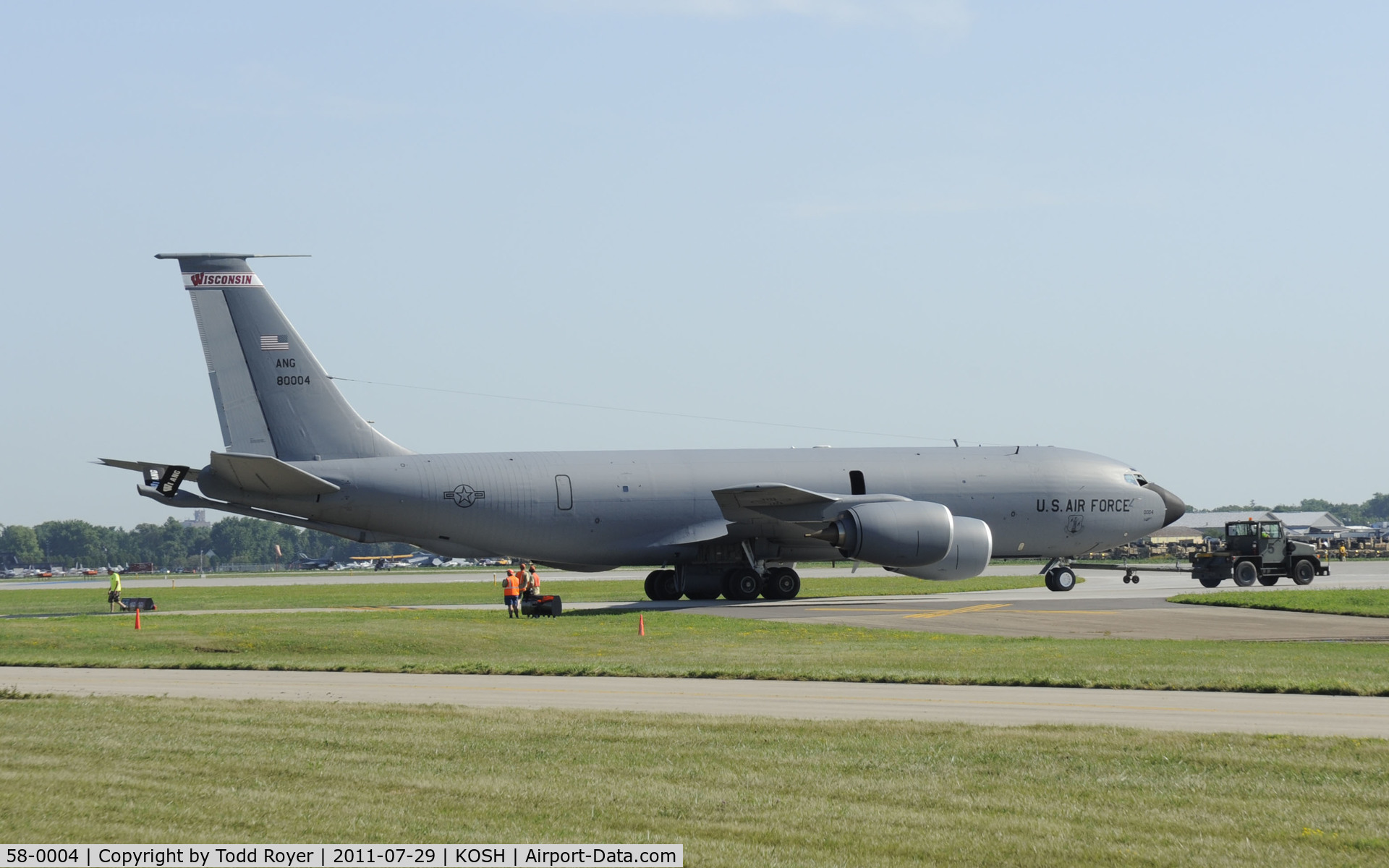 58-0004, 1958 Boeing KC-135R Stratotanker C/N 17749, AIRVENTURE 2011