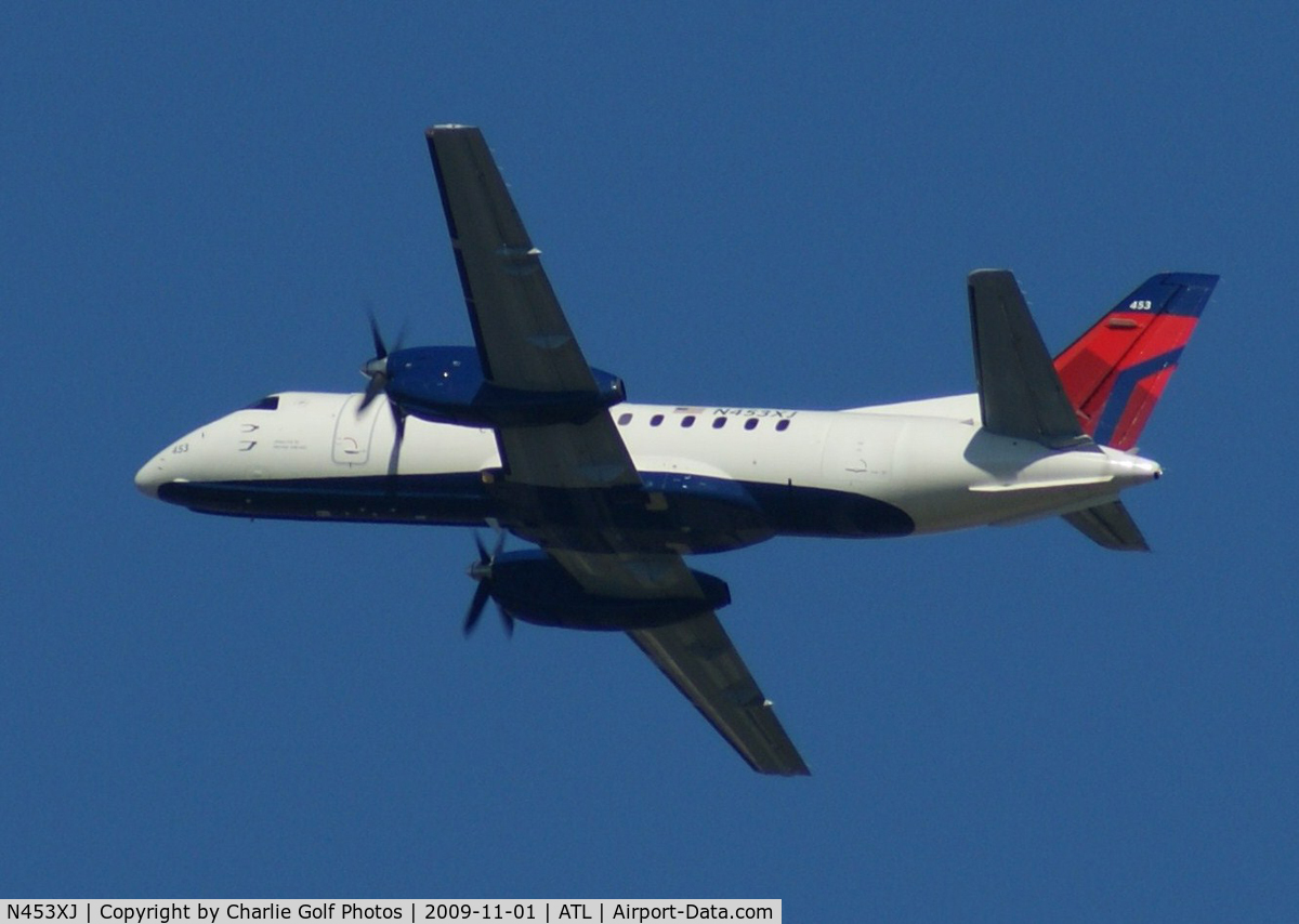 N453XJ, 1998 Saab 340B C/N 340B-453, Atlanta, USA November 1, 2009