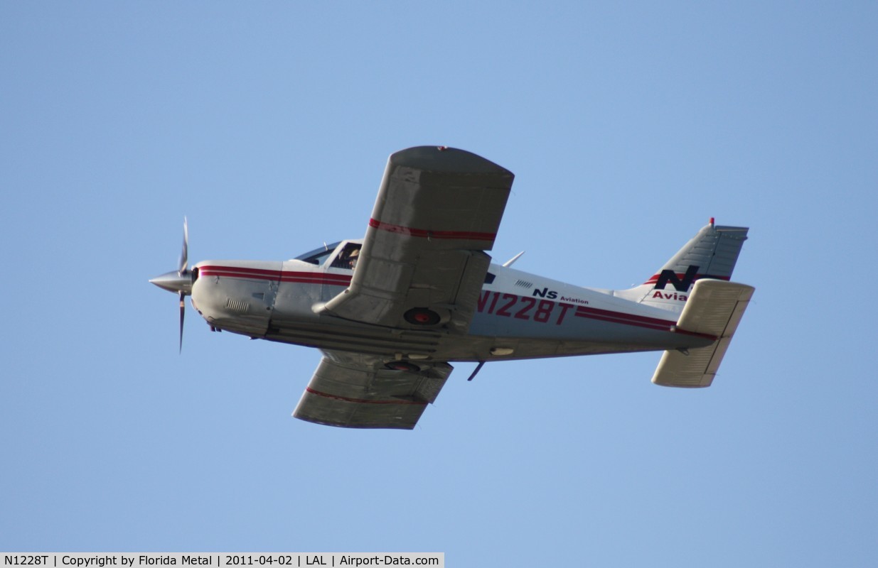 N1228T, 1972 Piper PA-28R-200 C/N 28R-7235242, PA-28R-200