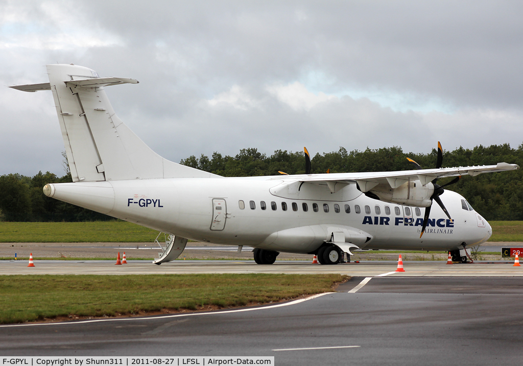 F-GPYL, 1997 ATR 42-500 C/N 542, Parked at the Airport...