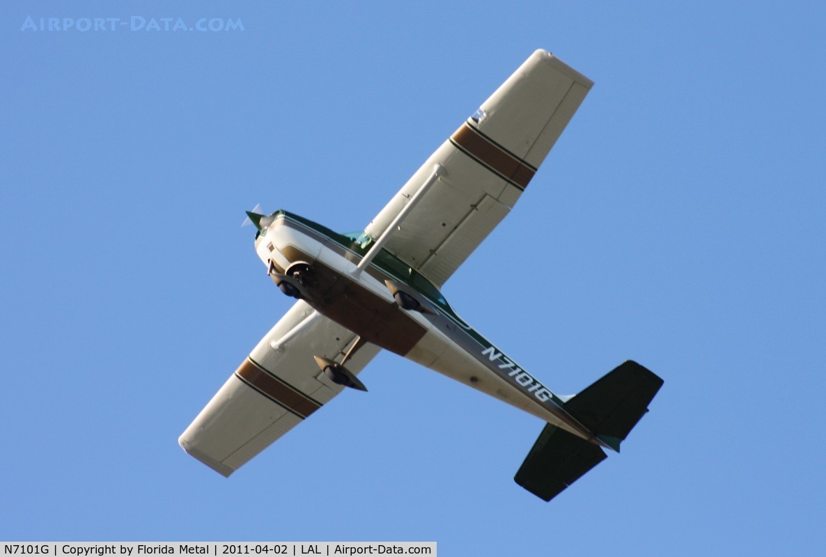 N7101G, 1969 Cessna 172K Skyhawk C/N 17258801, C172K