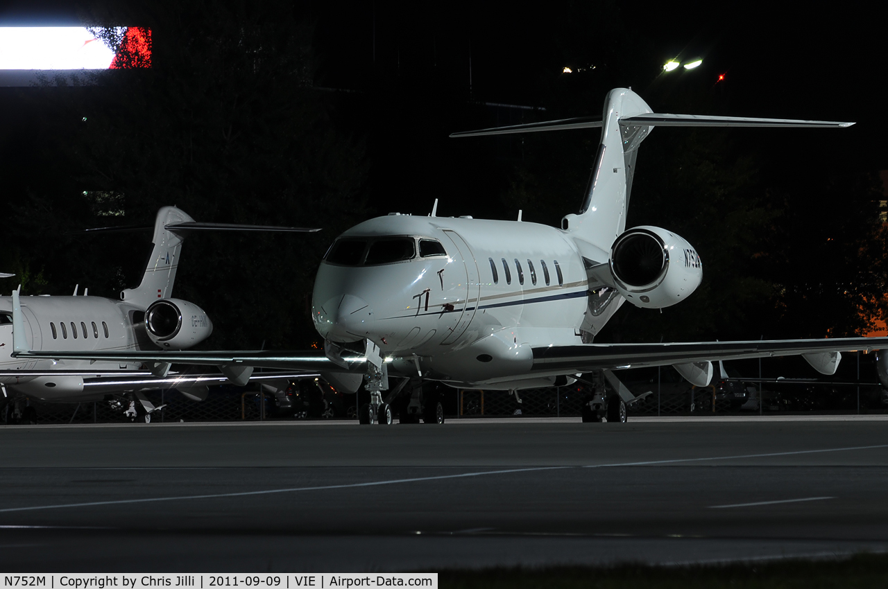 N752M, 2008 Bombardier Challenger 300 (BD-100-1A10) C/N 20210, Private