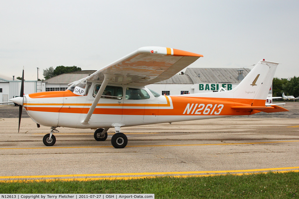 N12613, 1973 Cessna 172M C/N 17262113, At 2011 Oshkosh