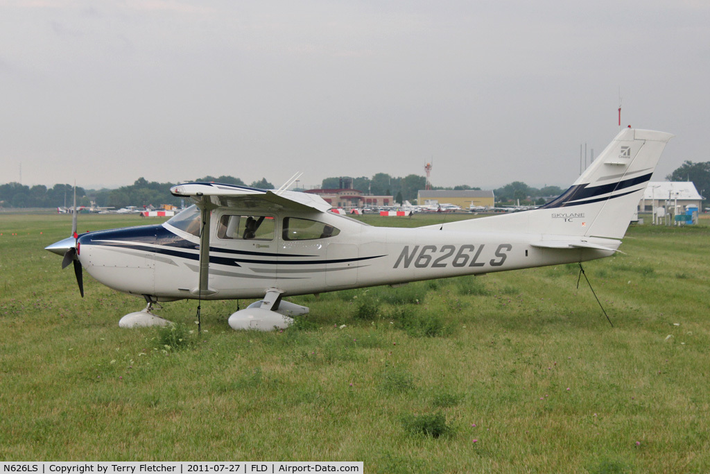 N626LS, 2005 Cessna T182T Turbo Skylane C/N T18208405, At Fond Du Lac WI - during 2011 Oshkosh week