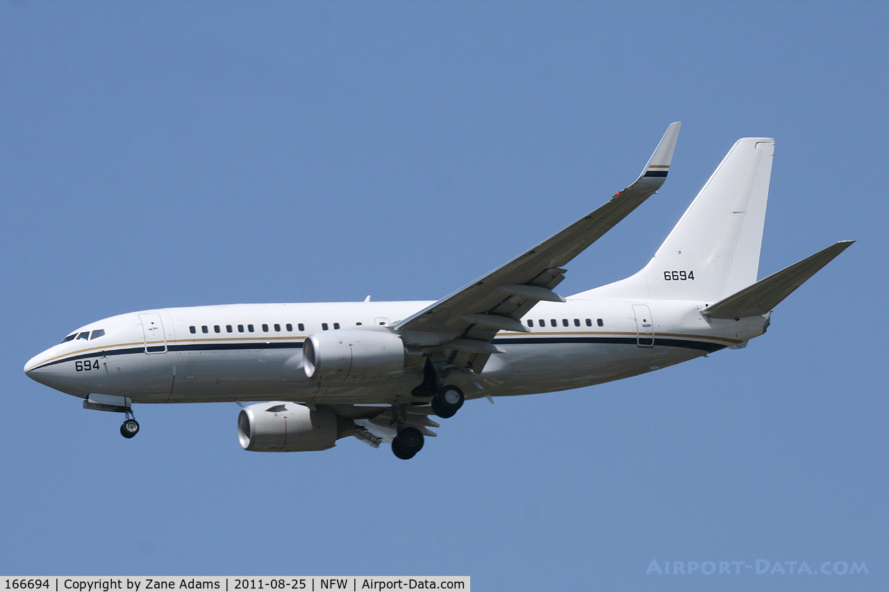 166694, 2010 Boeing C-40A Clipper C/N 40573, At NASJRB Fort Worth, Carswell Field