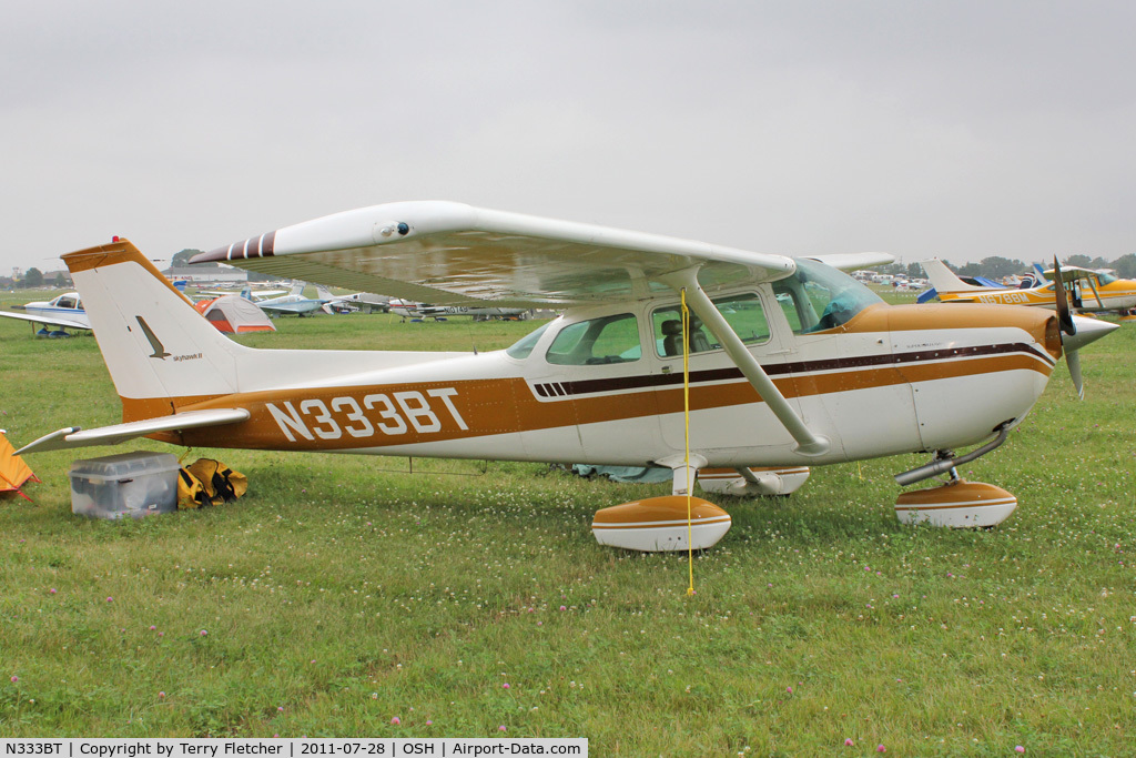N333BT, 1975 Cessna 172M C/N 17265369, Aircraft in the camping areas at 2011 Oshkosh