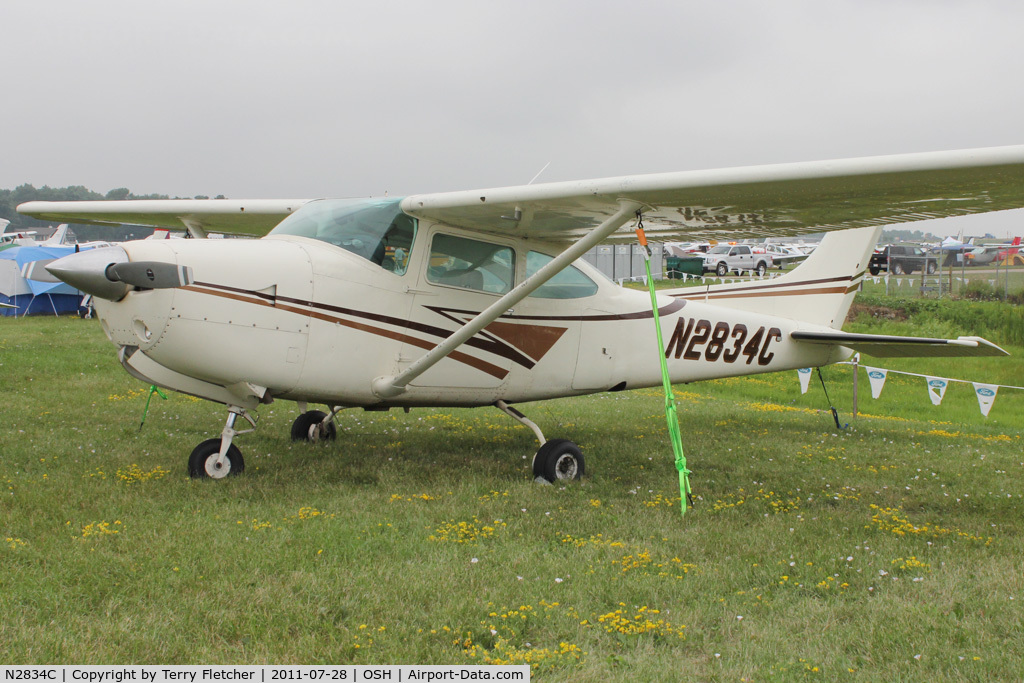 N2834C, 1978 Cessna R182 Skylane RG C/N R18200235, Aircraft in the camping areas at 2011 Oshkosh