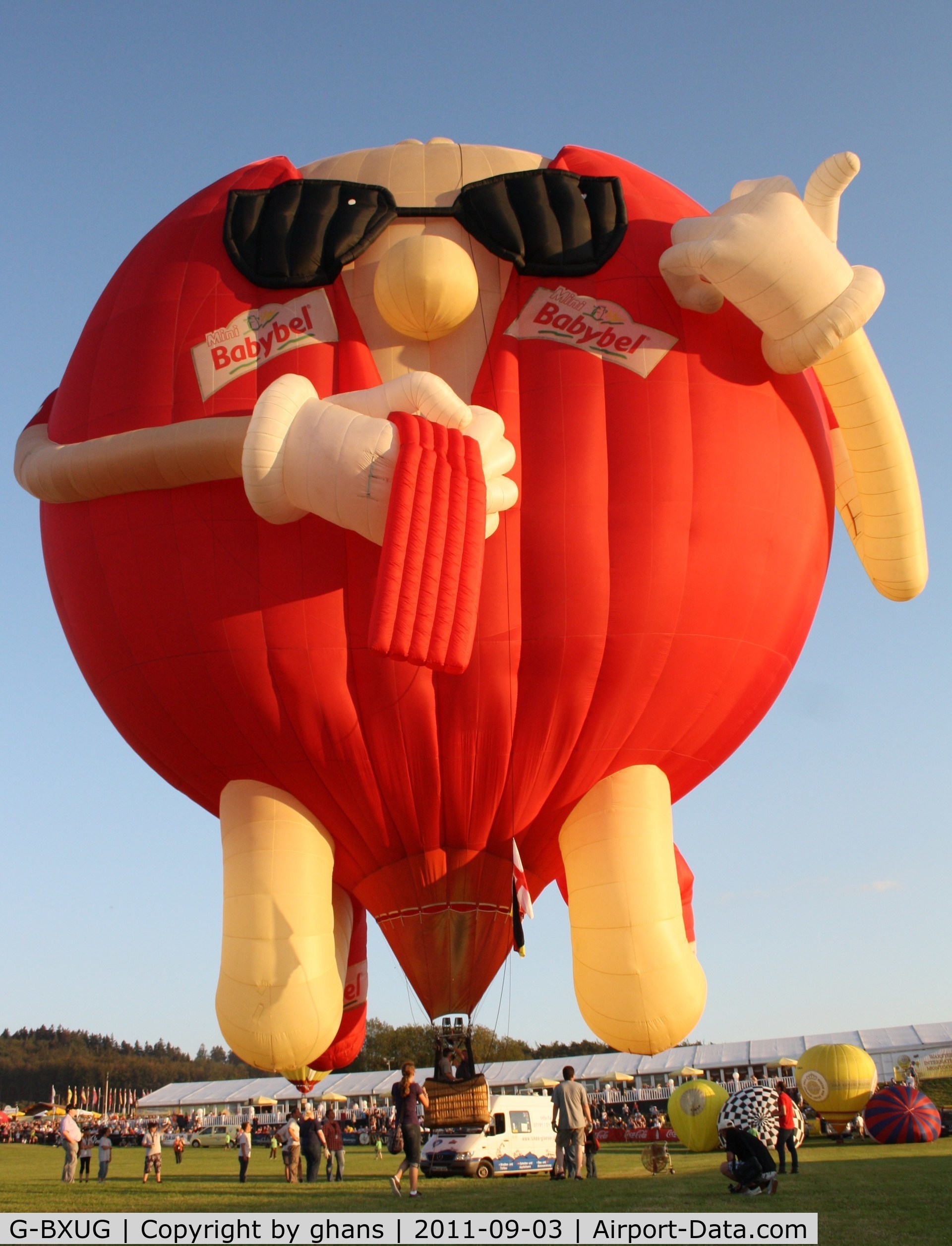 G-BXUG, 1998 Lindstrand Balloons Ltd LBL BABY BEL C/N 512, WIM 2011
'Baby Bel'