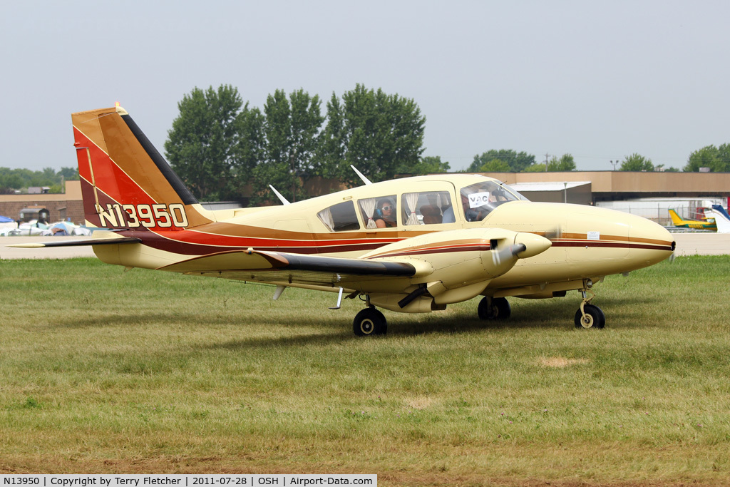 N13950, 1970 Piper PA-23-250 Aztec C/N 27-4567, At 2011 Oshkosh