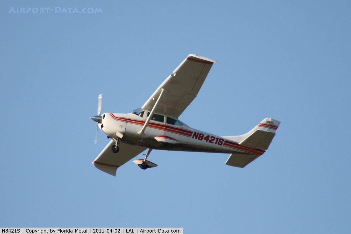 N8421S, 1965 Cessna 182H Skylane C/N 18256521, C182H