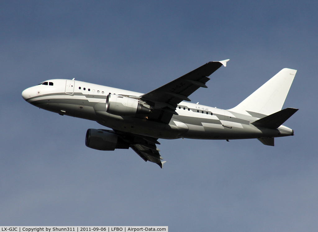 LX-GJC, 2007 Airbus ACJ318 (A318-112/CJ) C/N 3100, Taking off from rwy 32R