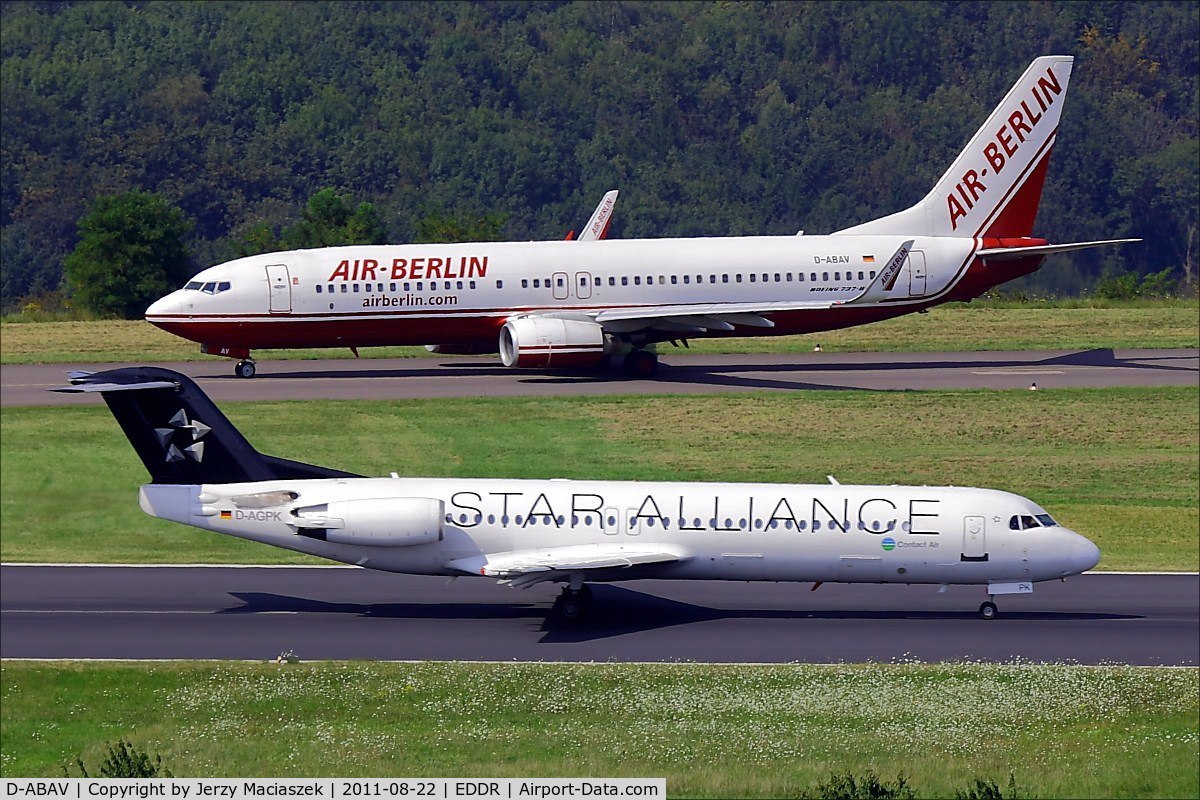 D-ABAV, 1999 Boeing 737-86J C/N 30498, Boeing 737-86J