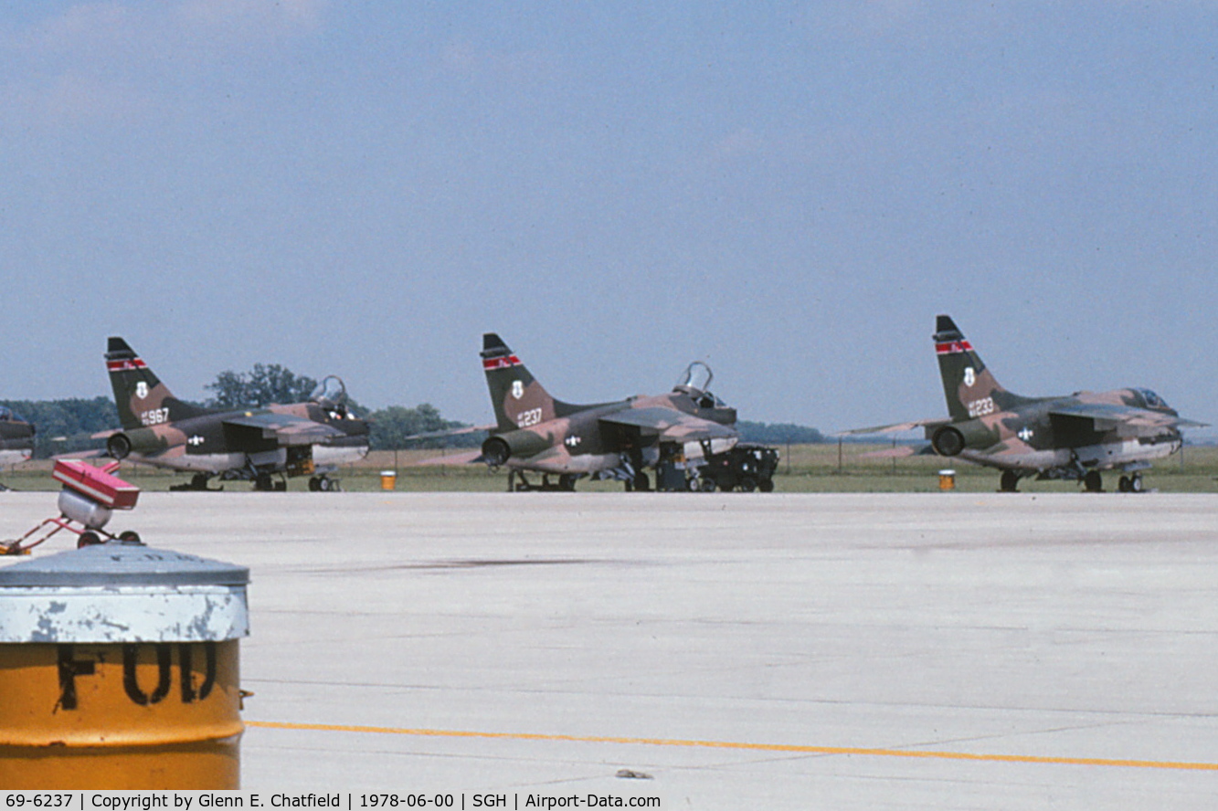 69-6237, 1969 LTV A-7D Corsair II C/N D-067, Center bird in the photo, sitting on the Air National Guard Ramp