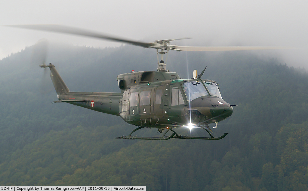 5D-HF, Agusta AB-212 C/N 5602, Austria - Air Force Bell 212