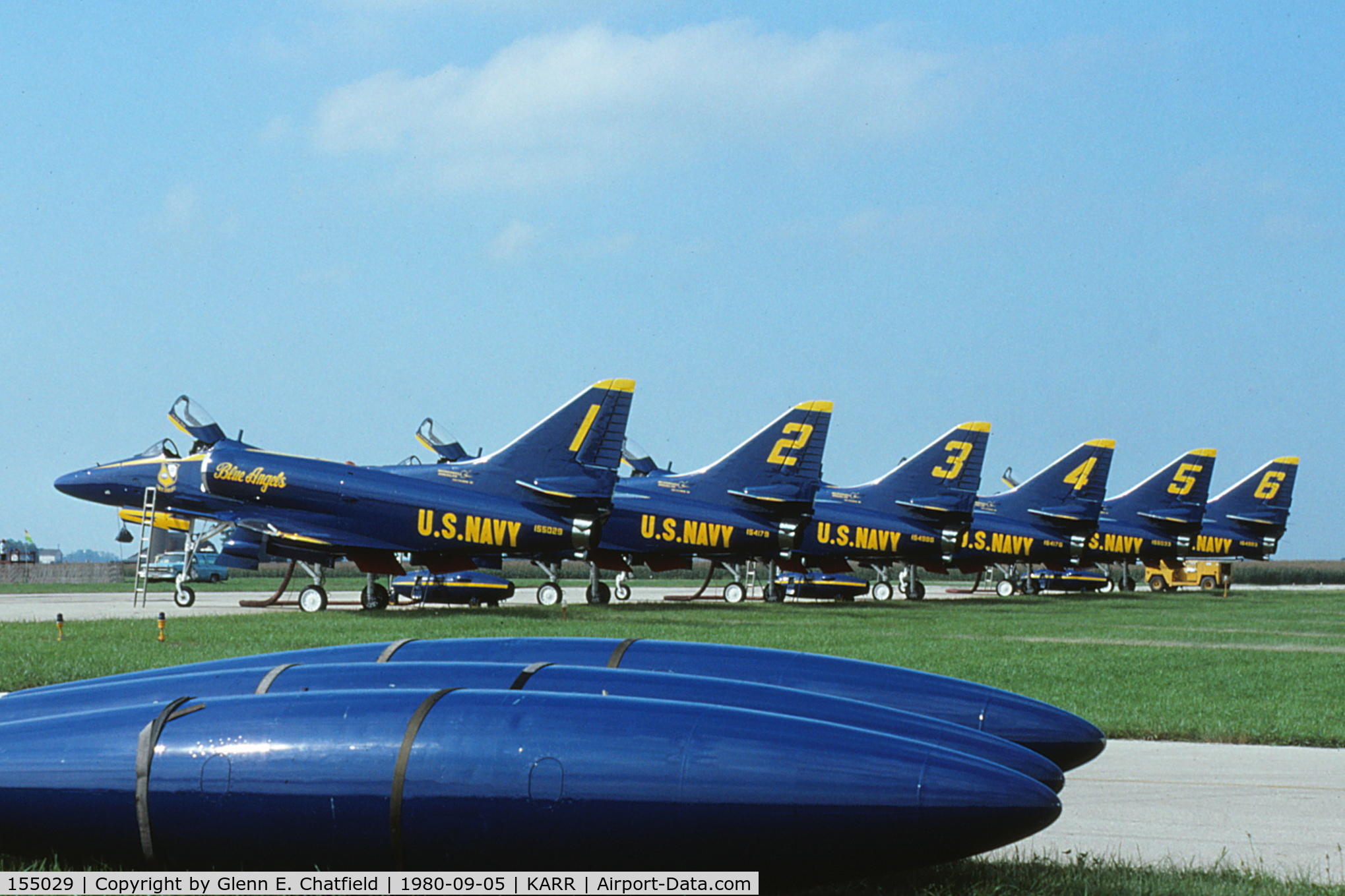 155029, Douglas A-4F Skyhawk C/N 13845, Blue Angels Line up.