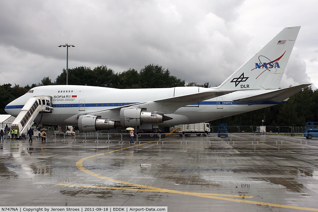 N747NA, 1977 Boeing 747SP-21 C/N 21441, sofia is her name.