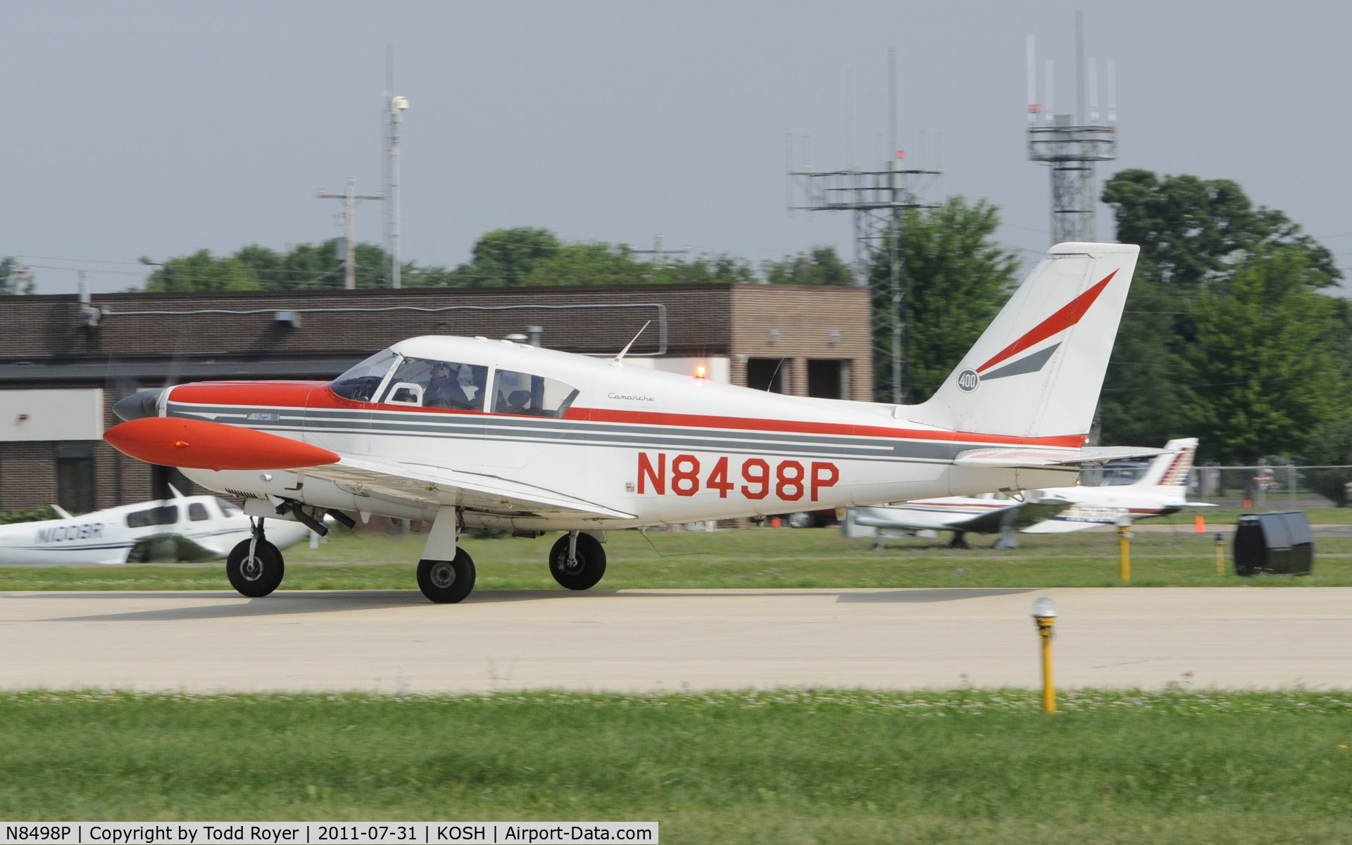 N8498P, 1964 Piper PA-24-400 Comanche 400 C/N 26-78, AIRVENTURE 2011