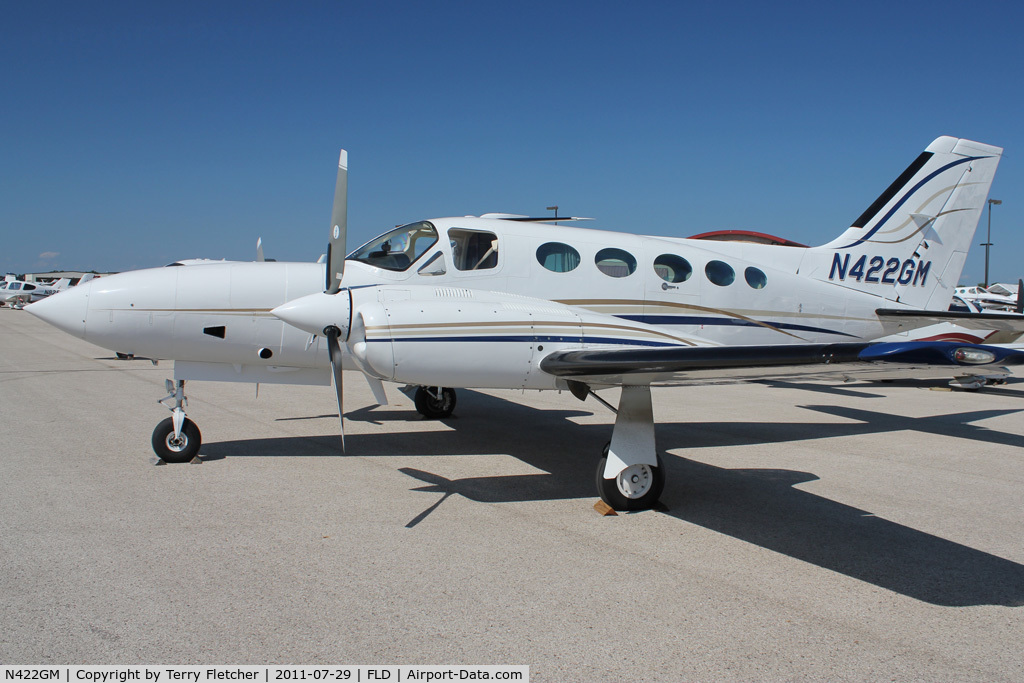 N422GM, 1976 Cessna 421C Golden Eagle C/N 421C0055, At Fond Du Lac