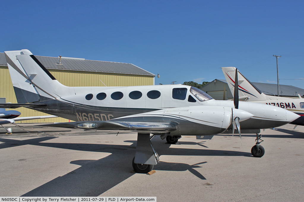 N605DC, Cessna 421C Golden Eagle C/N 421C1005, At Fond Du Lac