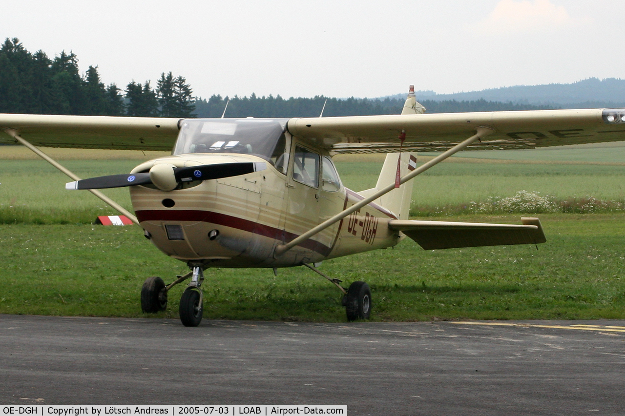 OE-DGH, Reims F172D Skyhawk C/N F172-0001, Dobersberg