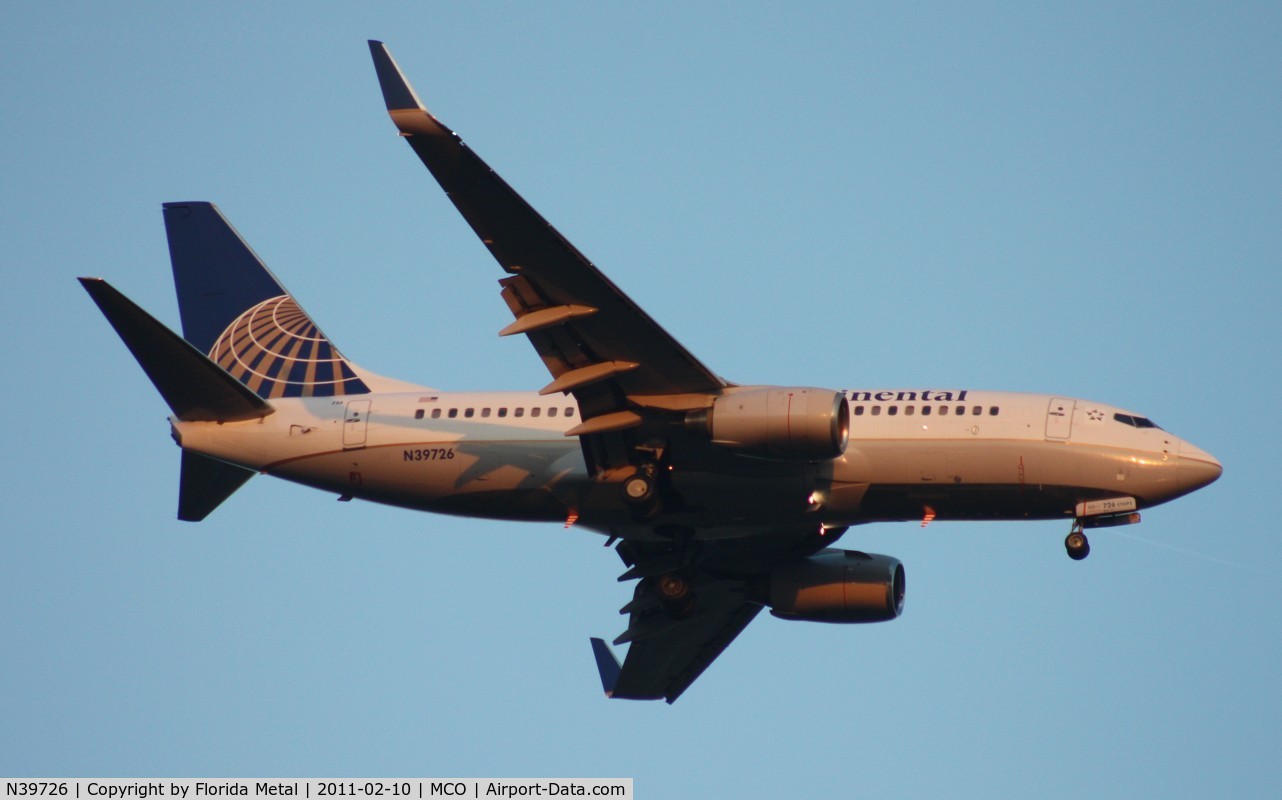 N39726, 1999 Boeing 737-724 C/N 28796, Continental 737